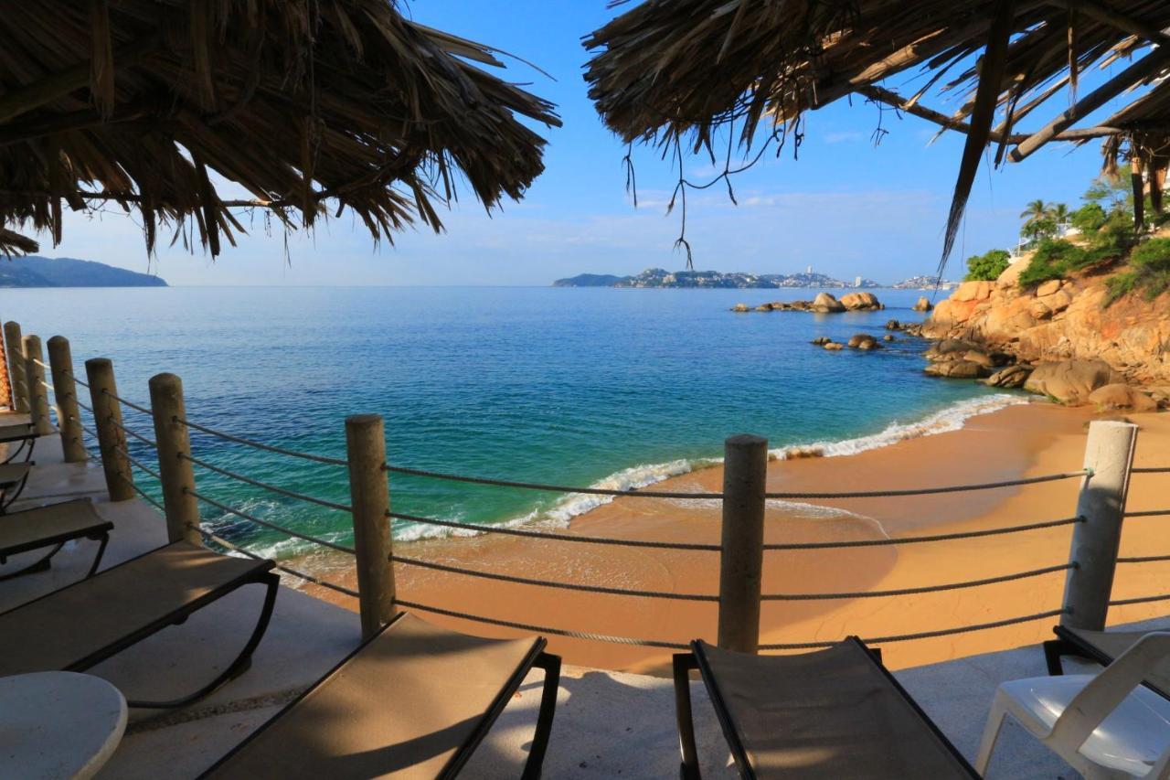 Suites con Playa Privada en Condominio Torres Gemelas Acapulco Exterior foto